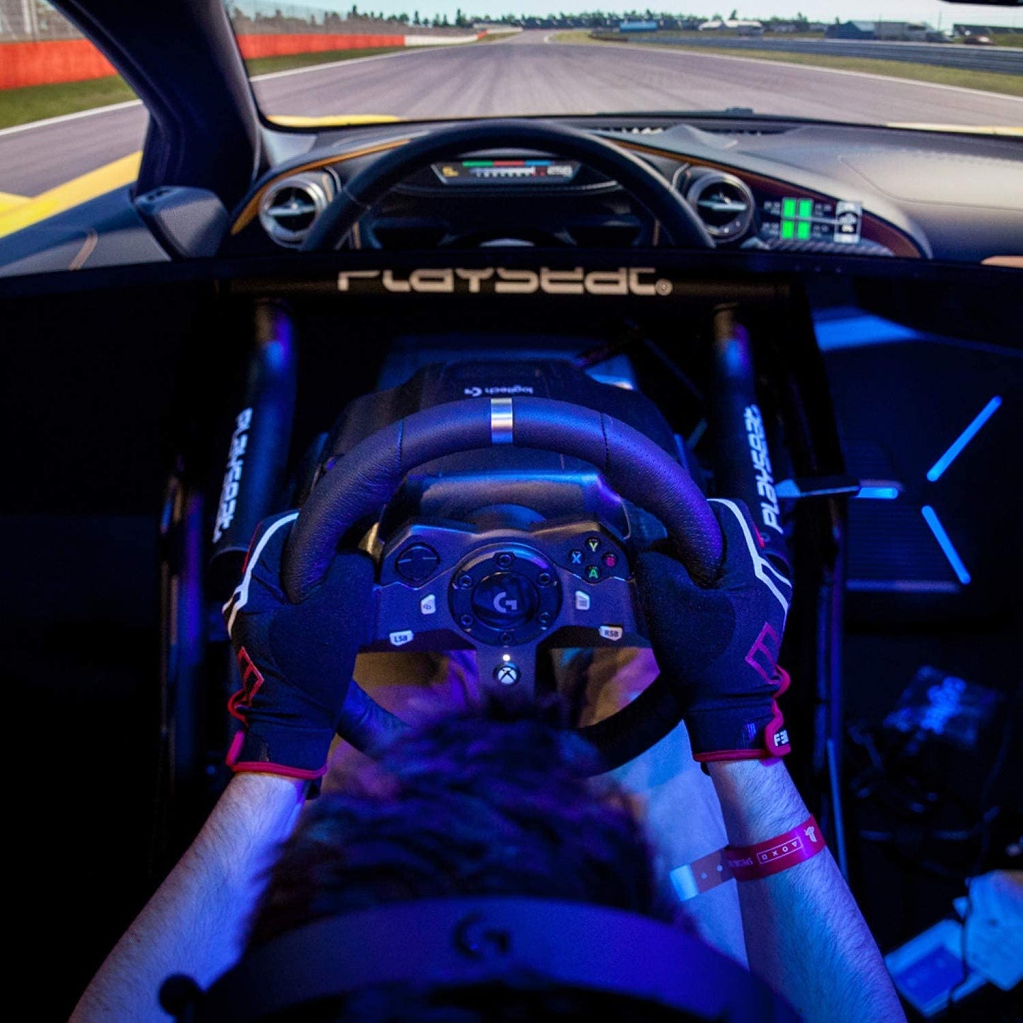 Logitech G920 Driving Force Racing Wheel with Floor Pedals, for Xbox Series X|S, Xbox One, PC, Mac - GameStop Pakistan