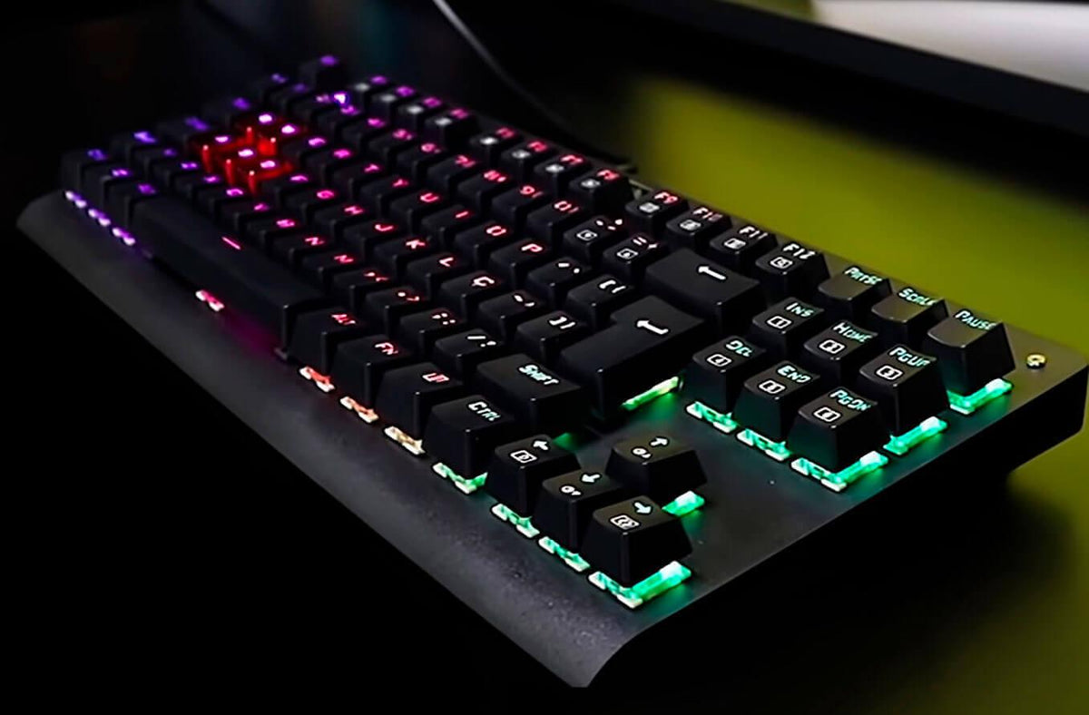 K568 Redragon K568 RGB Dark Avenger Mechanical Gaming Keyboard – GameStop ...