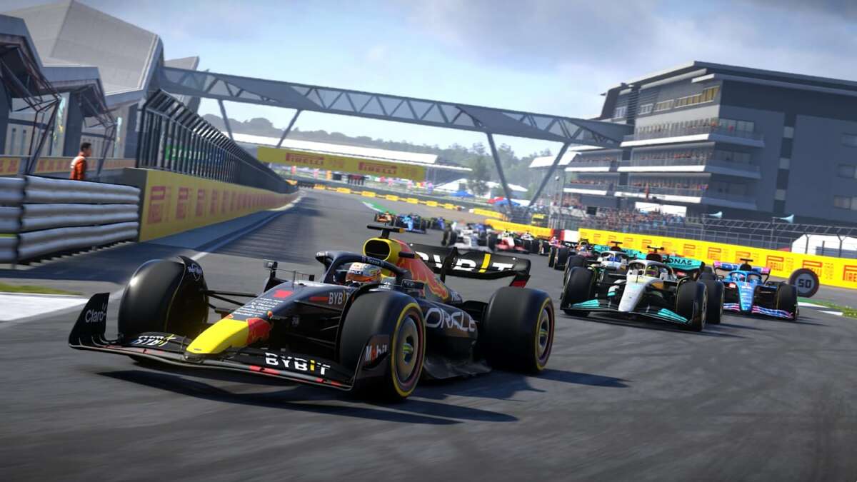 F1 2022 – PS5 - GameStop Pakistan